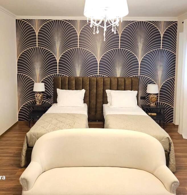 Novi'S Luxury Apartment 2 Gjirokastër المظهر الخارجي الصورة