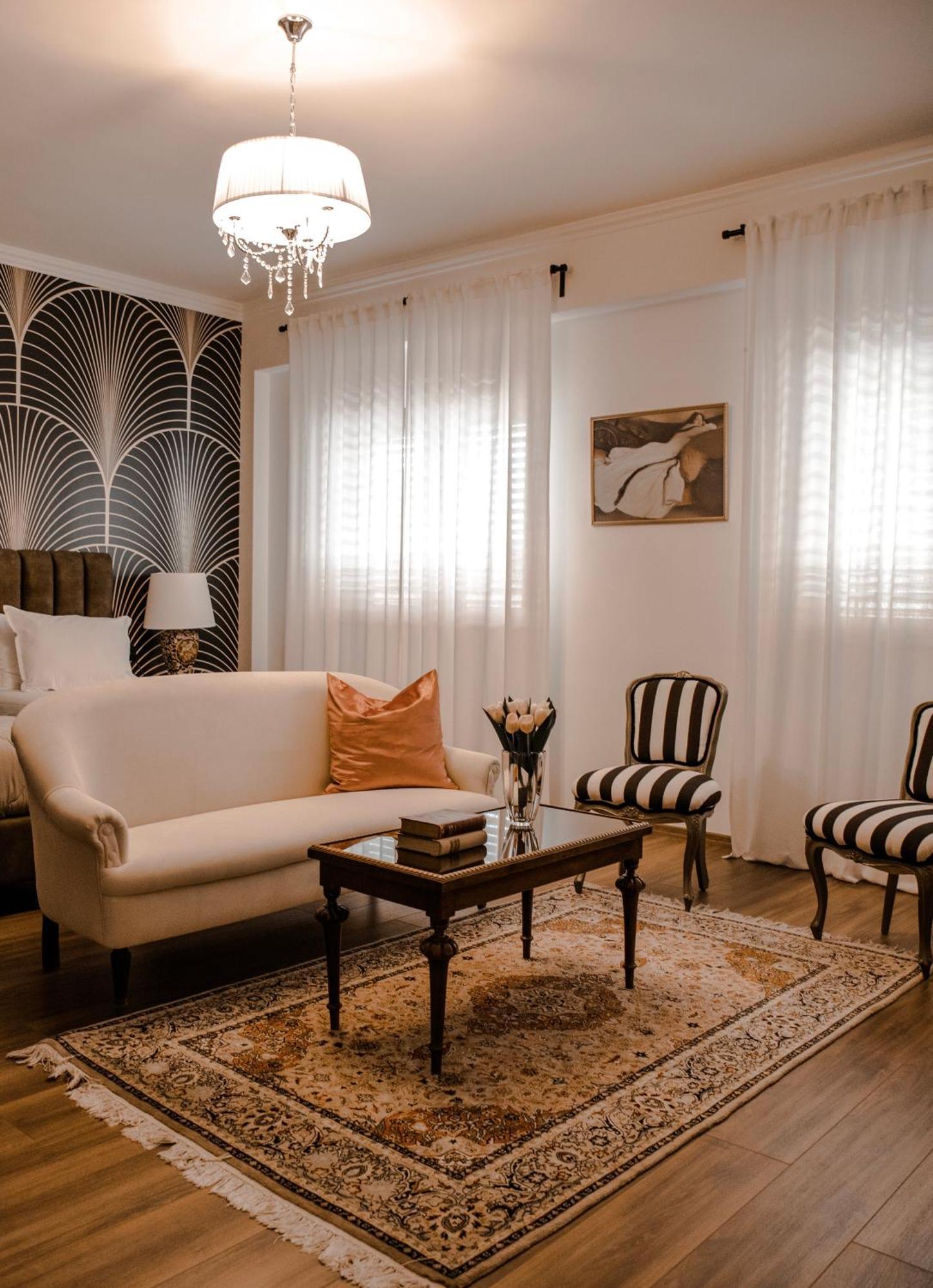 Novi'S Luxury Apartment 2 Gjirokastër المظهر الخارجي الصورة
